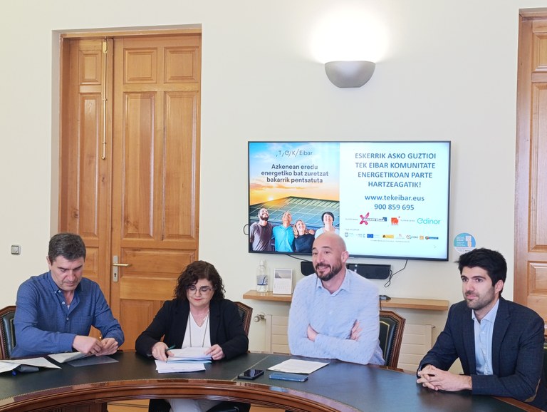 Imagen de la presentación TEK Eibar.